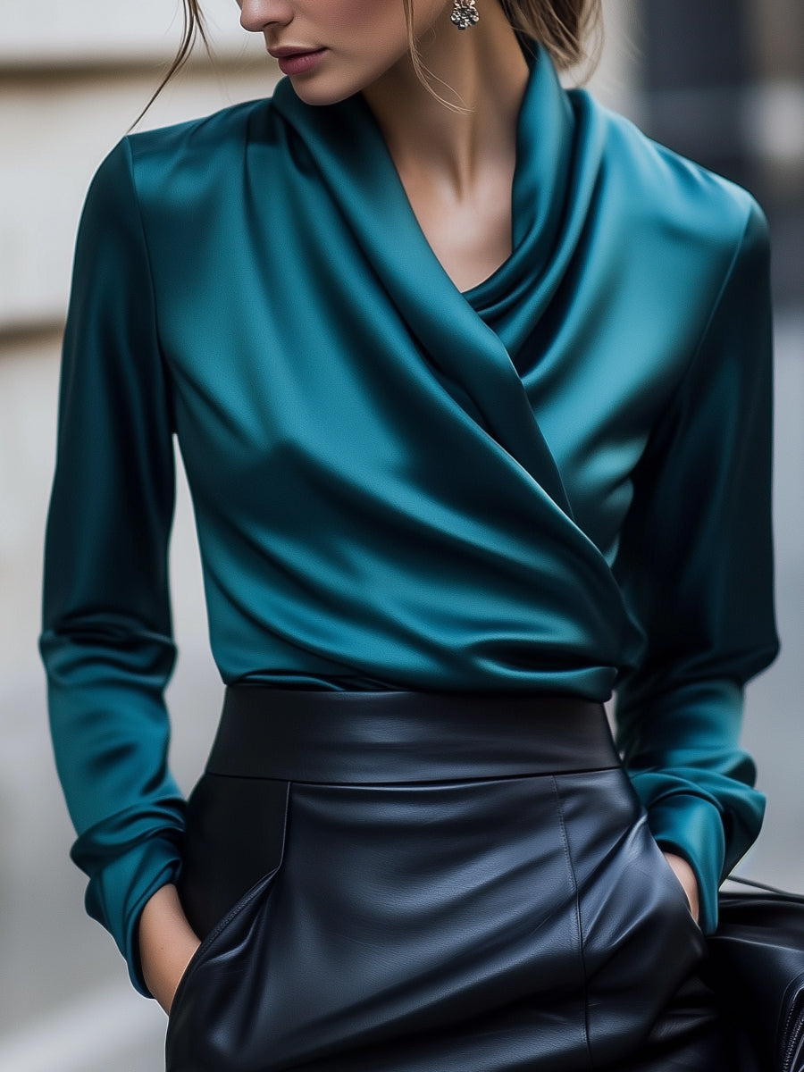 Carletha | Satijnen Overslag Blouse