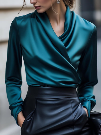Carletha | Satijnen Overslag Blouse